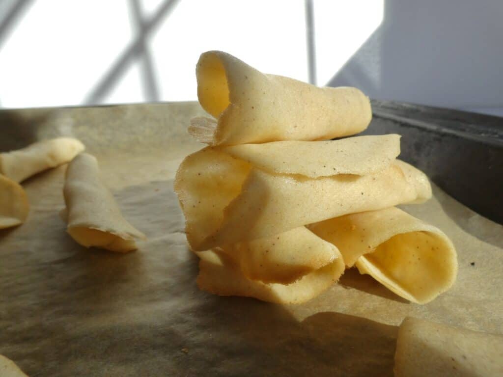 simple french tuiles in a stack